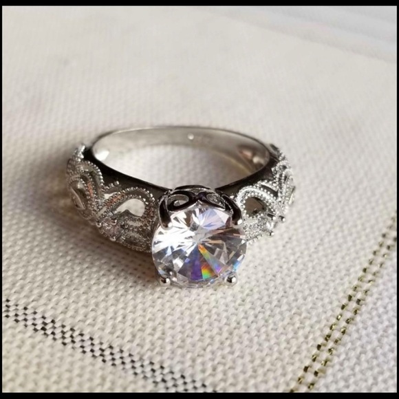 Ornate Ring Set - Picture 6 of 6